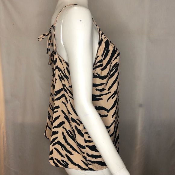 Woman’s zebra print golden  beige and black tank top size large - Picture 3 of 12